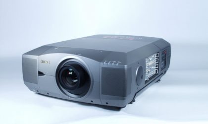 LC-UXT3 LCD Projector