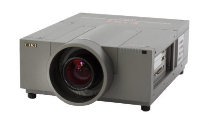 LC-X800 LCD Projector