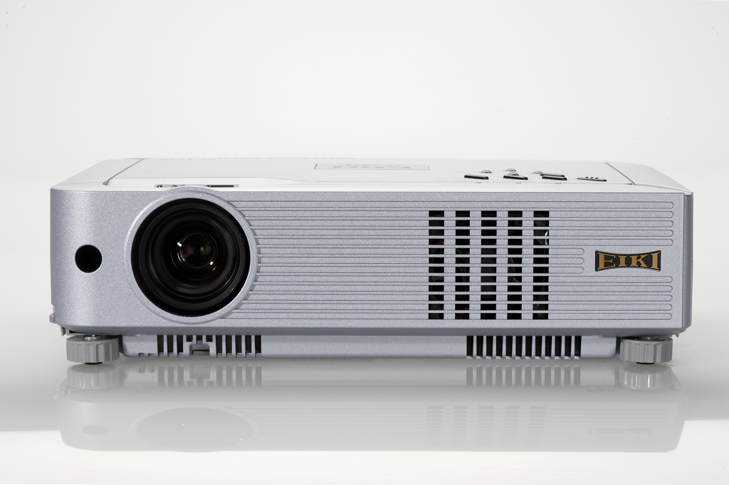 Eiki LC-XB31 450:1 Contrast 2,500 Lumens LCD Video Projector w/Lamp *No Remote* Eiki LC-XB31 450:1 Contrast 2,500 Lumens LCD Video Projector w/Lamp *No Remote*
