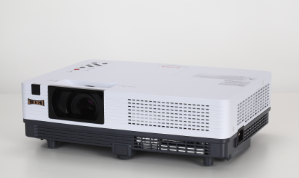 LC-XBM21W LCD Projector