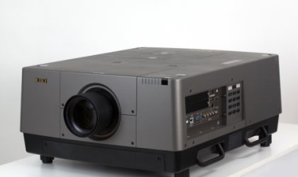 LC-XT6 LCD Projector